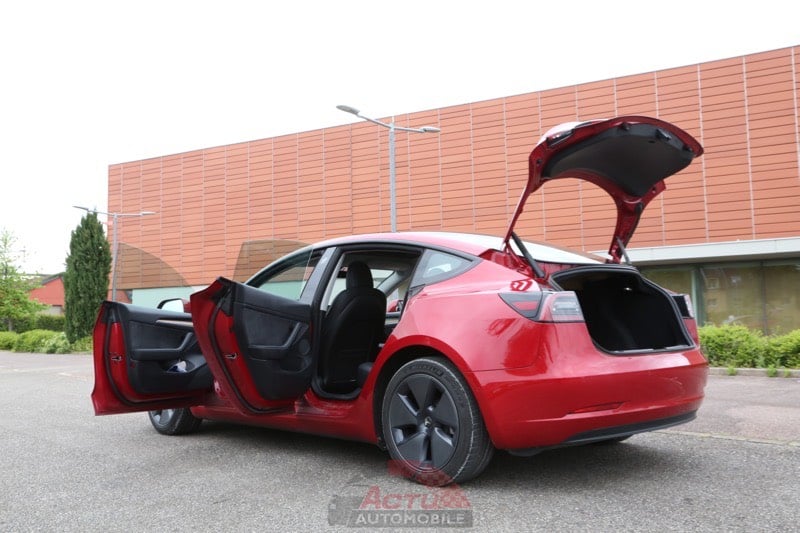 La Tesla Model 3 avant son restyling