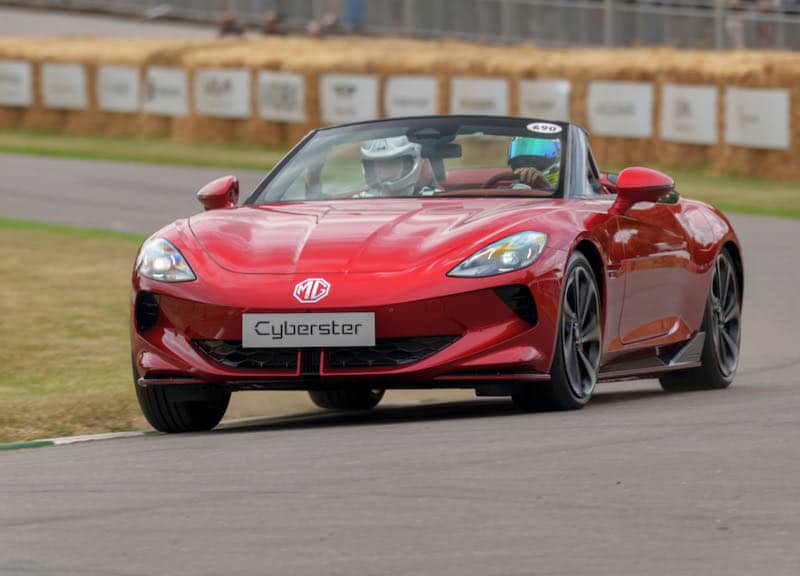 Le MG Cyberster en première mondiale à Goodwood