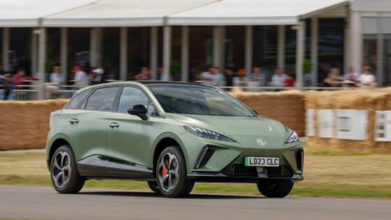 la MG4 XPOWER à Goodwood