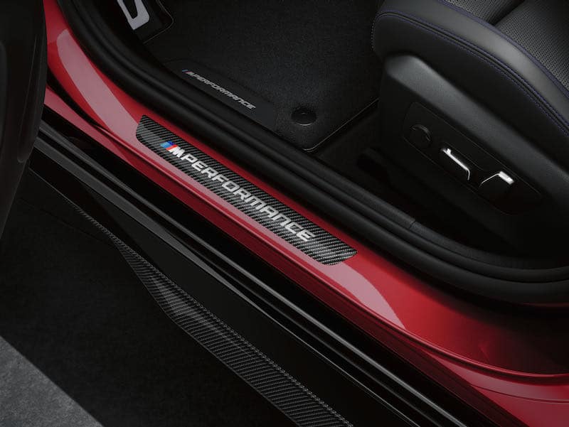 BMW M Performance présente les pièces et accessoires pour les Série 5 et i5