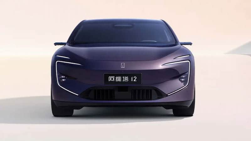 Avatr 12 : le coupé 4 portes électrique de 578 chevaux fait ses débuts à Monaco