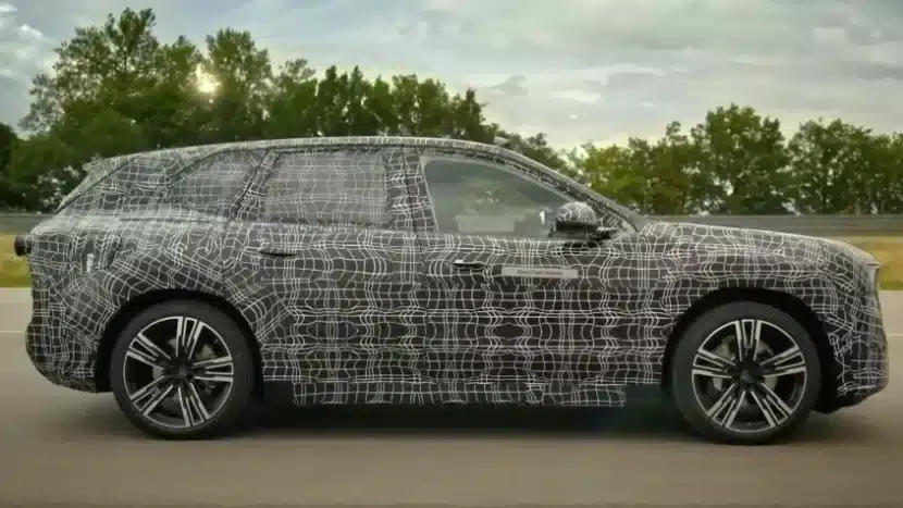 Le futur BMW X3 débute déjà son teasing, tout change !
