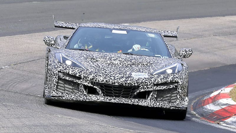 La future Corvette ZR1 2024 surprise au NürburgringLa future Corvette ZR1 2024 surprise au Nürburgring