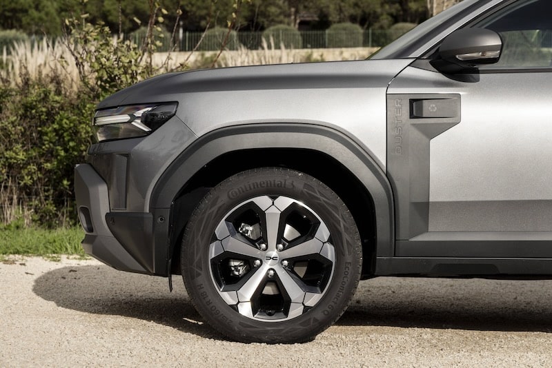 Dacia Duster Hybrid Journey