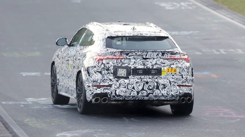Le Lamborghini Urus hybride rechargeable surpris en phase de tests au Nürburgring