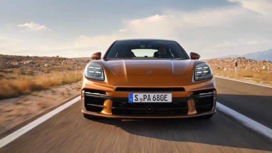 Porsche Panamera 2024