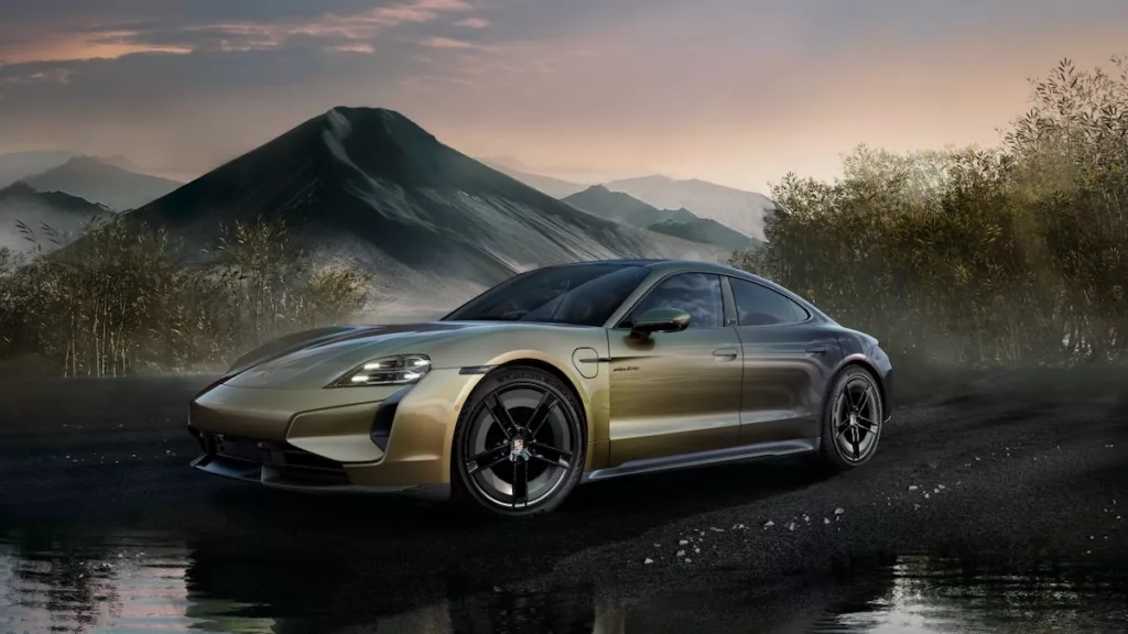 Porsche Taycan Turbo S Celestial Jade 