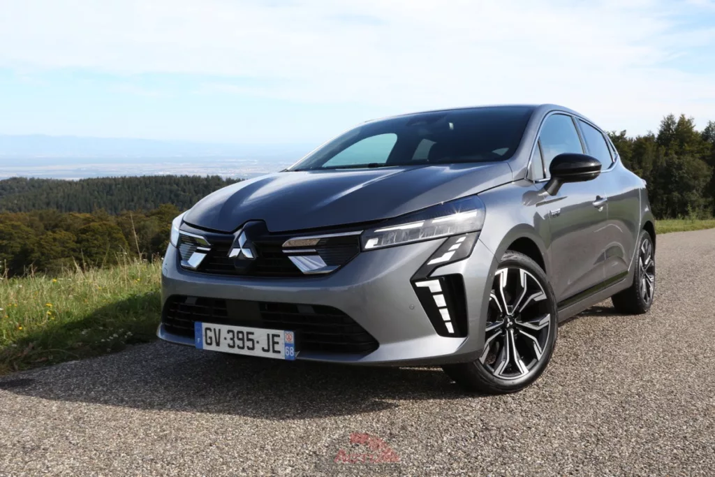 Mitsubishi Colt 2025