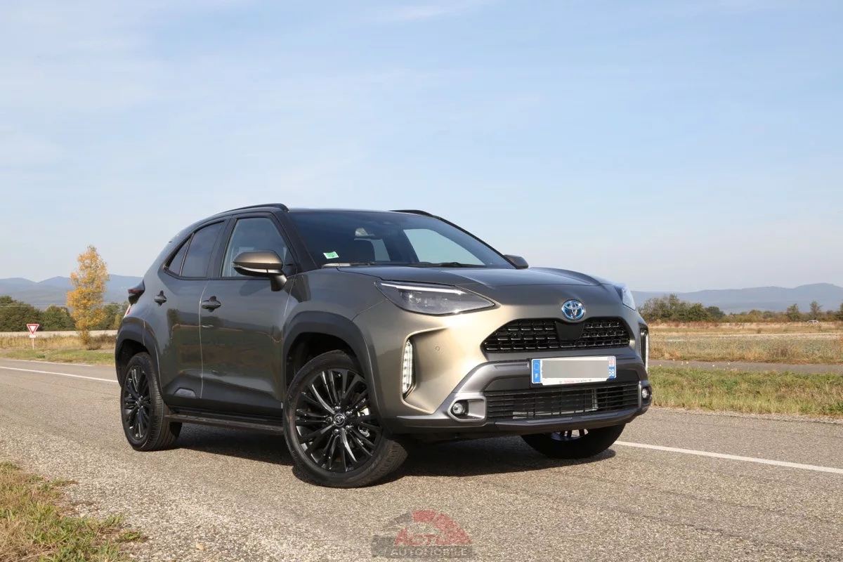 Essai Toyota Yaris Cross hybride 116 ch : le champion français