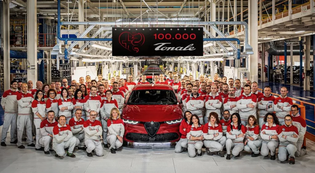 L'Alfa Romeo Tonale passe le cap des 100.000 exemplaires