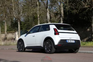 Ce revival de la Renault 5 est globalement réussi