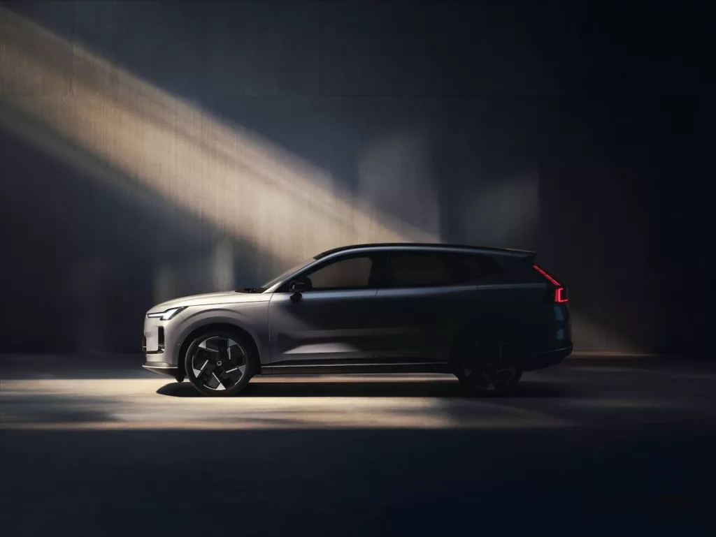 Volvo XC70 2025