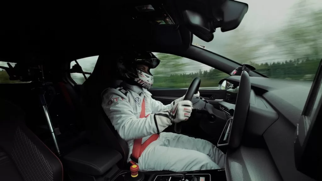 Volkswagen Golf GTI Edition 50