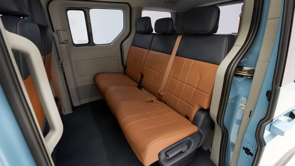 Kia PV5 Passenger