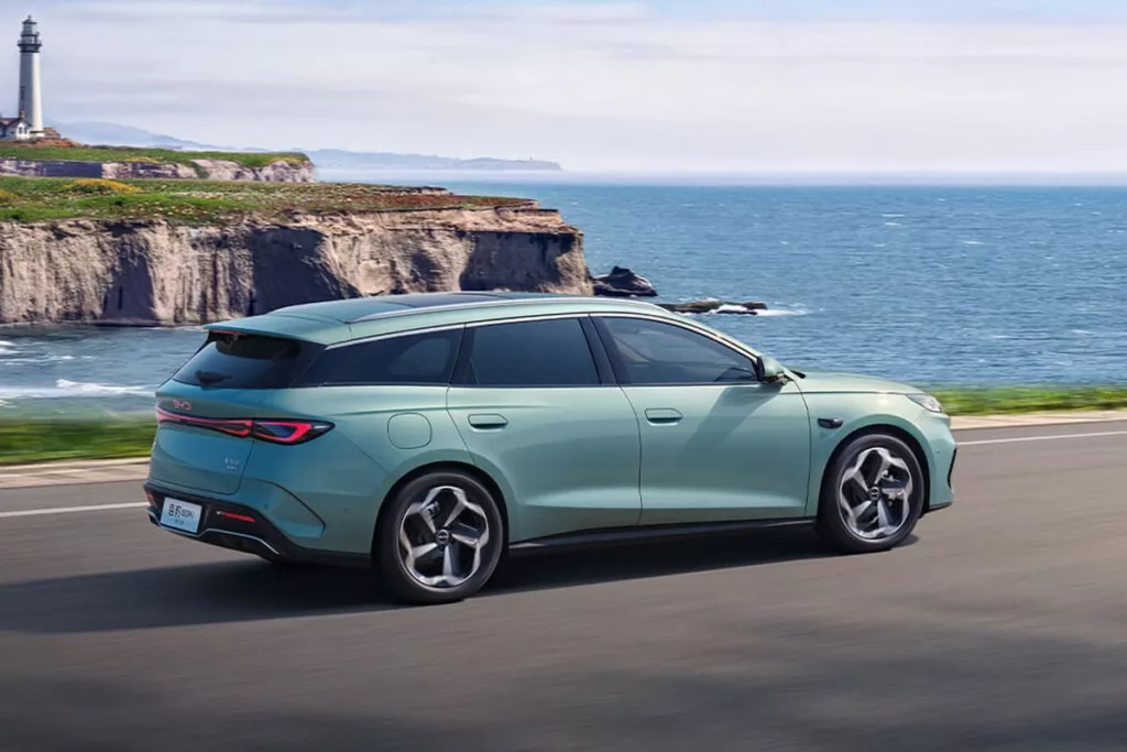BYD Seal 06 Travel Edition : la Chine relance le break avec un hybride malin et ambitieux
