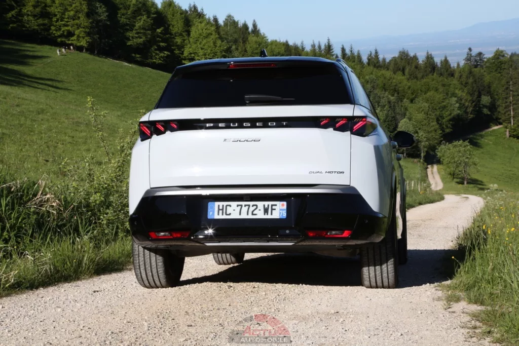 Peugeot e-5008 GT Exclusive