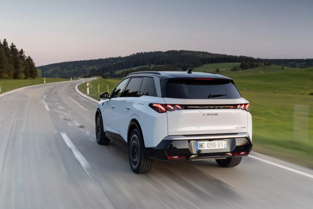 Conclusion essai Peugeot e-5008 Dual Motor