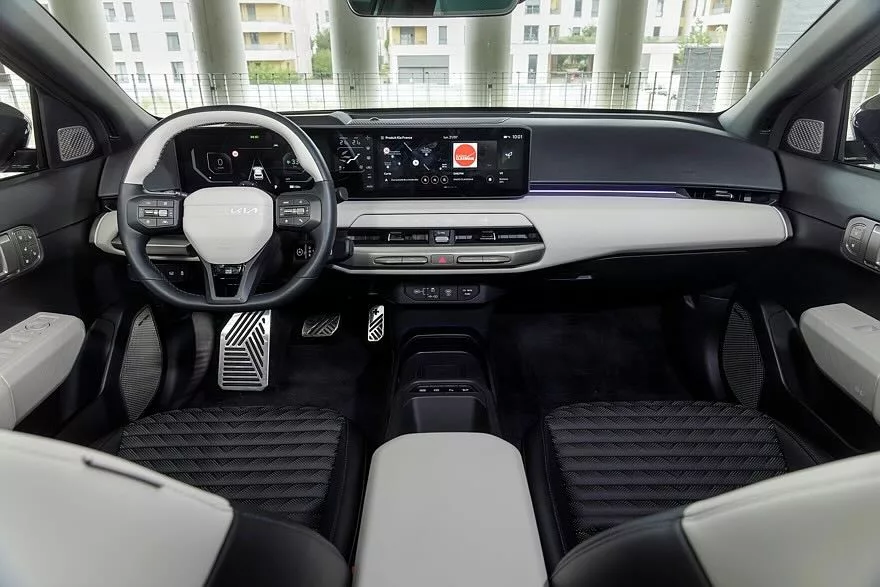 Kia EV4