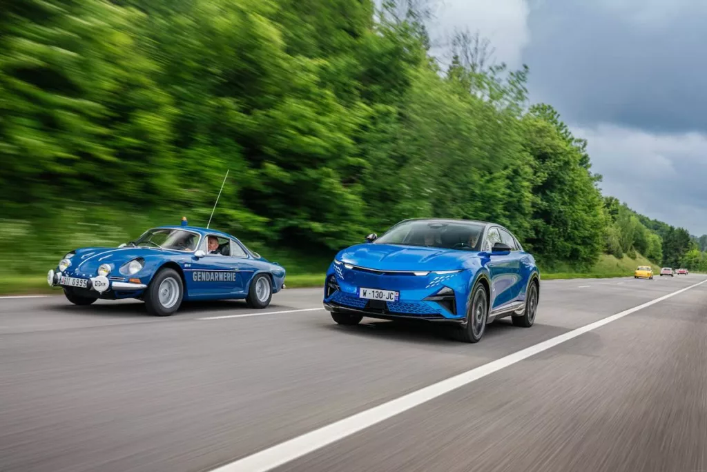 L'Alpine A390 avec la première A110