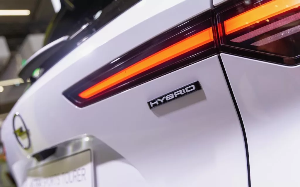 Opel Astra Sports Tourer Hybrid