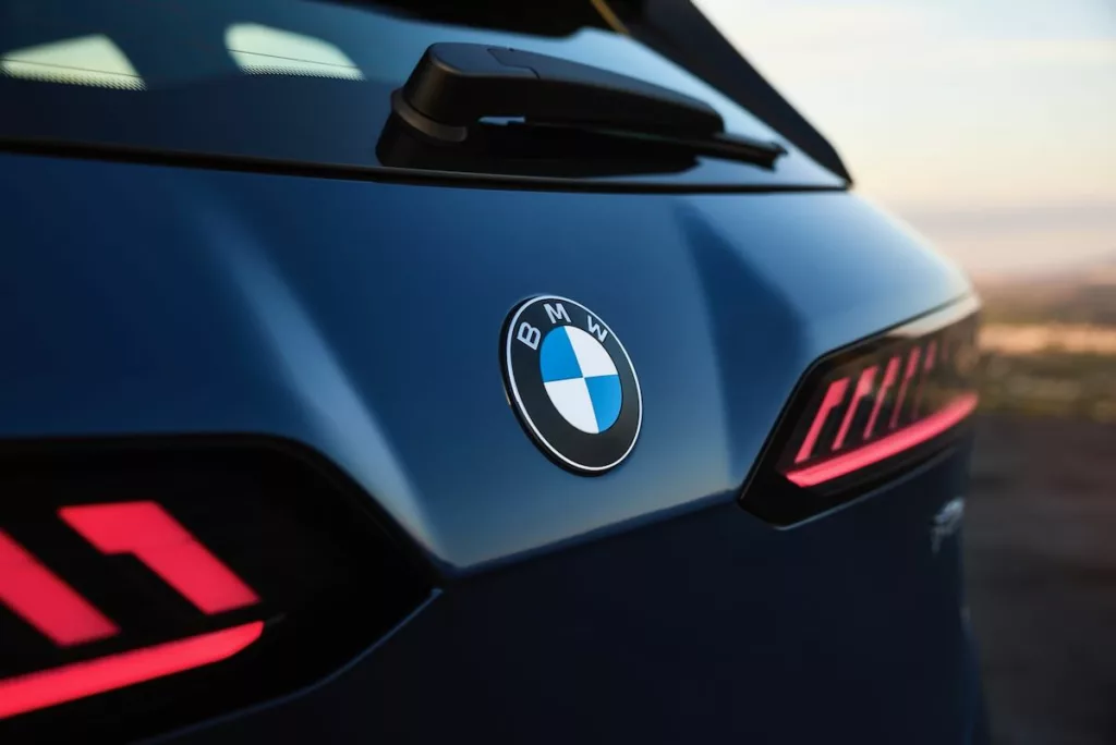 BMW iX3 2026