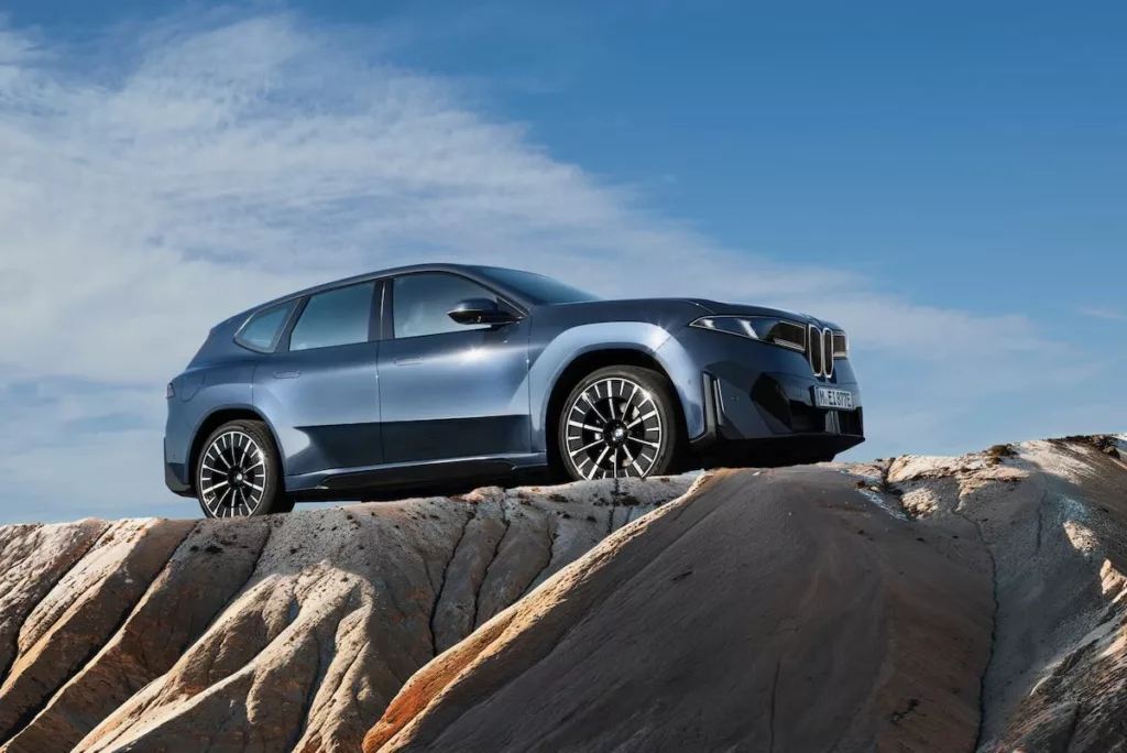 BMW iX3 2026
