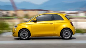 Fiat 500 hybride 2025 : le retour est enfin arrivé