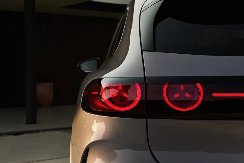 Mercedes GLC EQ Technology