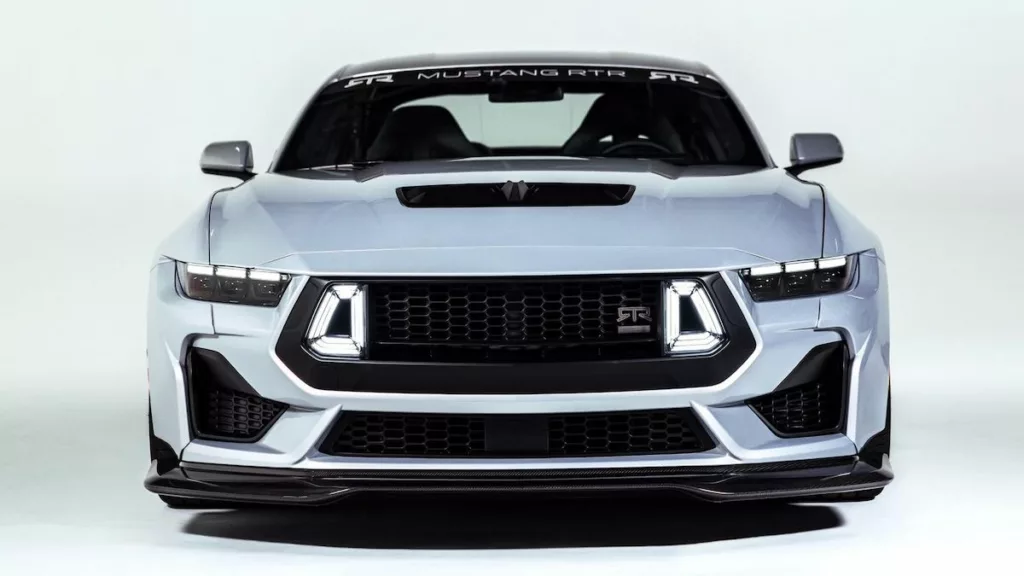 Ford Mustang RTR Spec 5