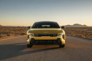 Kia K4