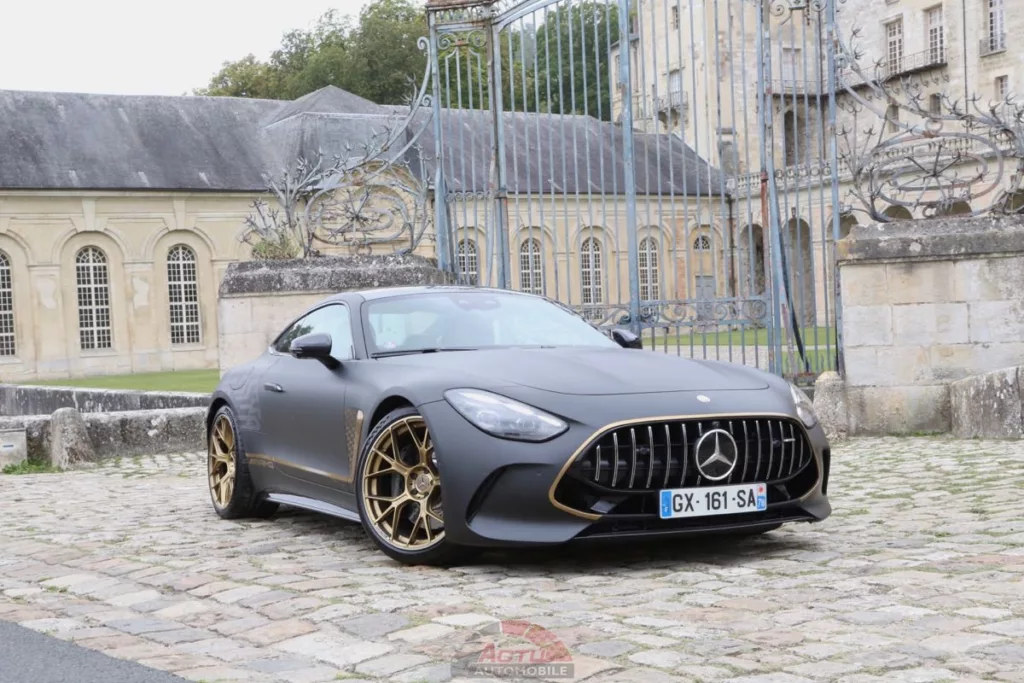 Essai Mercedes-AMG GT 63 : un parfum de F1