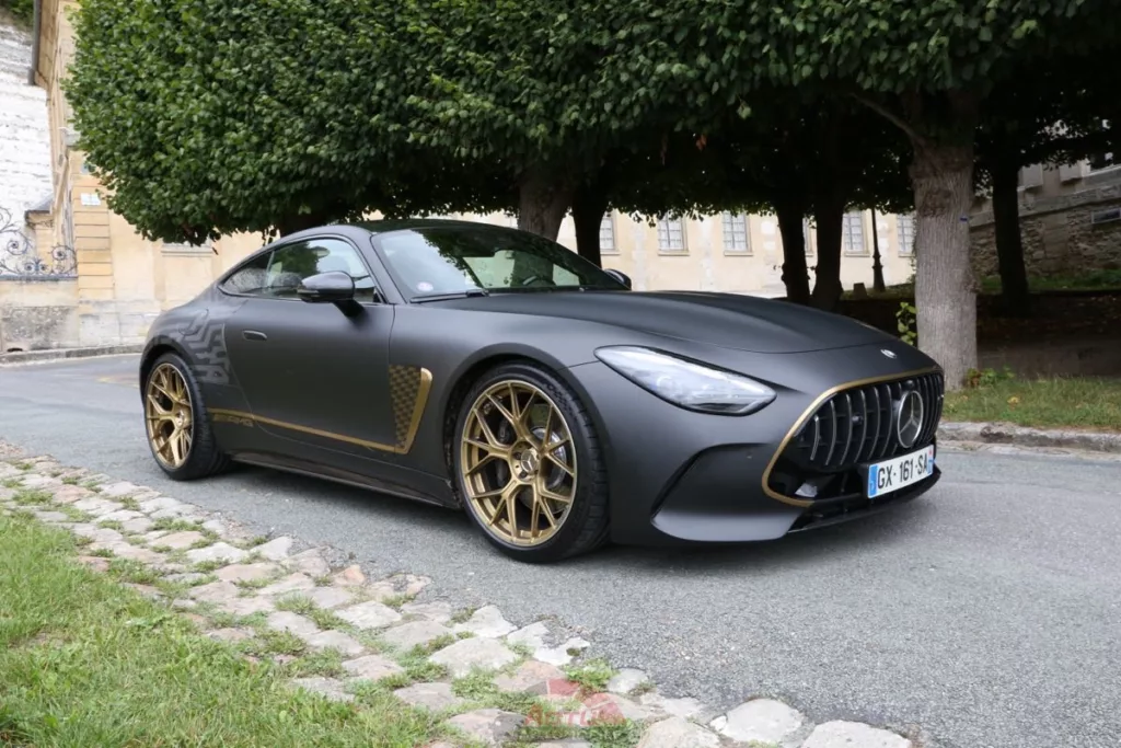 Cette GT sait s'adapter à tous les terrains de jeu