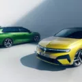 Les deux carrosseries de la nouvelle Astra 2026