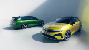Les deux carrosseries de la nouvelle Astra 2026