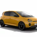 Que propose la nouvelle Renault Twingo E-TECH en finition Techno, à 21000 € ?