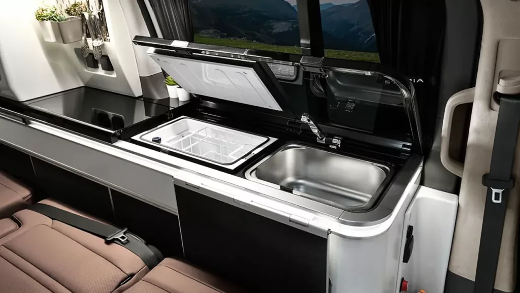Hyundai Staria Camper Concept