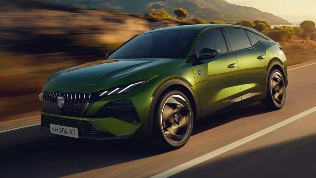 Peugeot 408 restylée