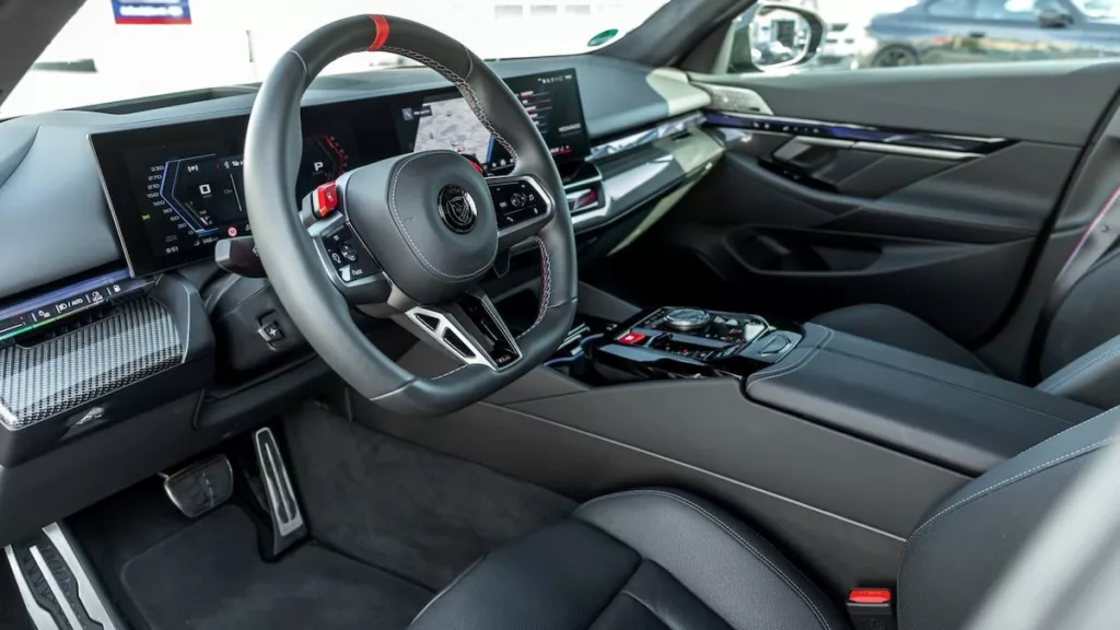 BMW M5 Touring Manhart