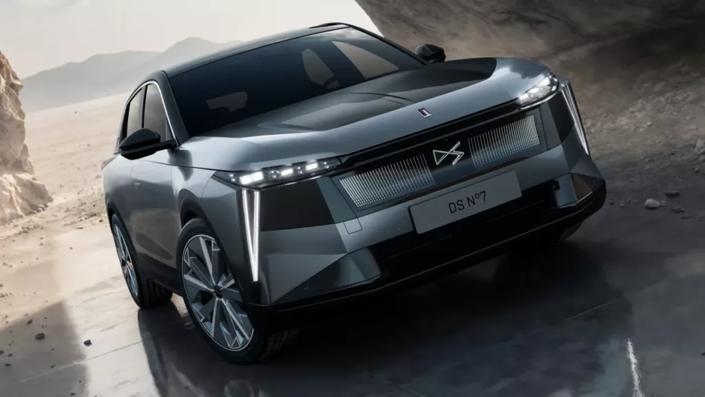 Nouveau DS N°7