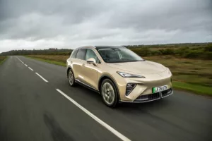 MG S6 EV