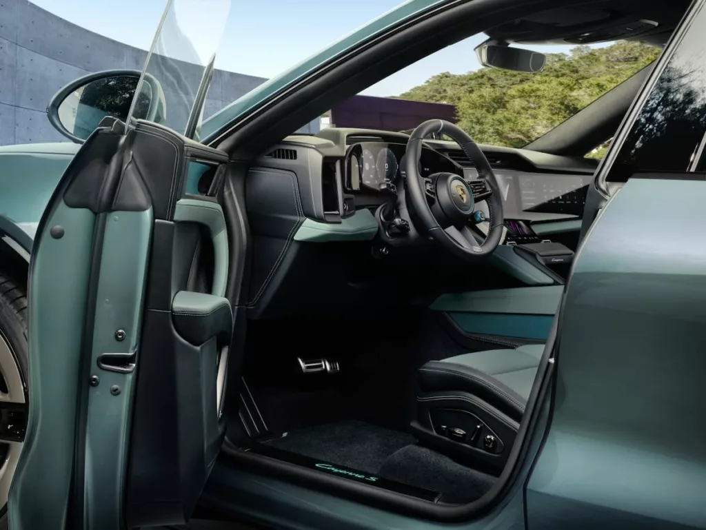 Porsche Cayenne S Electric