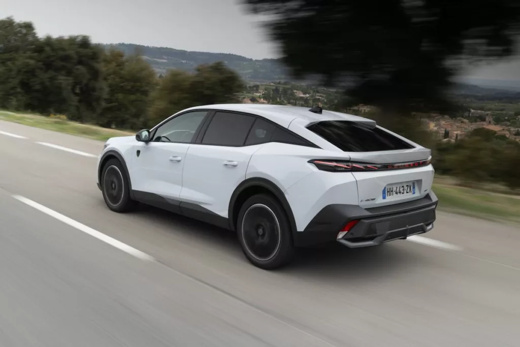 Conclusion essai Peugeot e-408