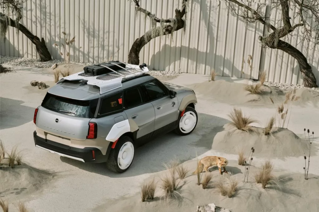MINI X Vagabund Le Countryman D di Au festival Lifestyle 