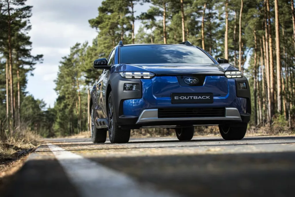 Subaru E-Outback : 375 ch et 523 km pour le break tout-terrain électrique