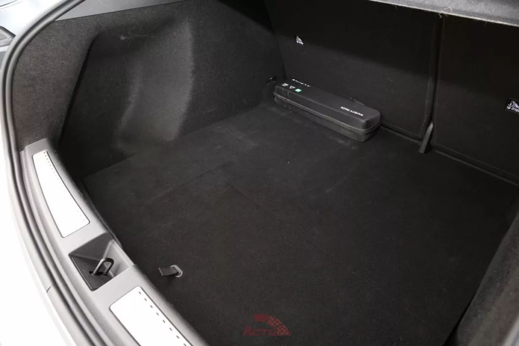 Avec 532 litres de contenance, le coffre permet bien de classer cet A390 comme véhicule familial