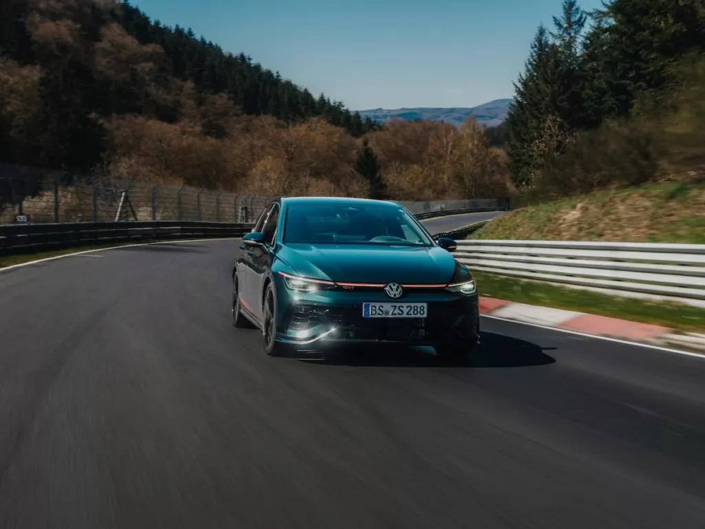 Cette Golf GTI est devenue la traction la plus rapide du Nürburgring