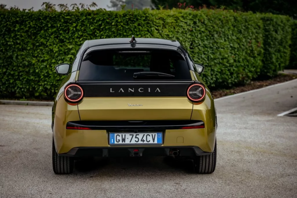 Lancia Ypsilon