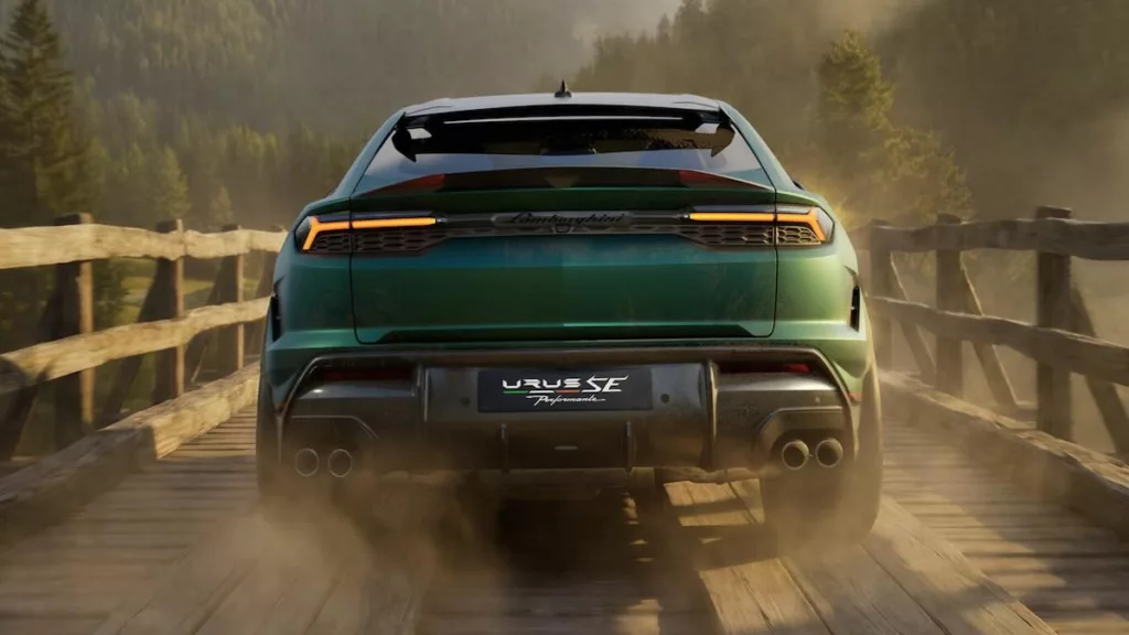 Lamborghini Urus SE Performante