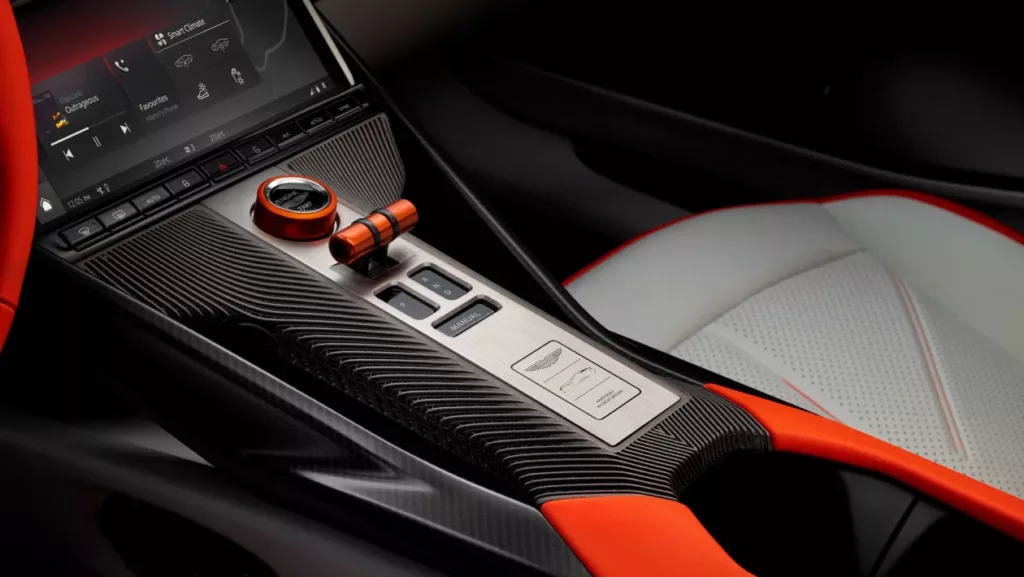 Aston Martin Valen