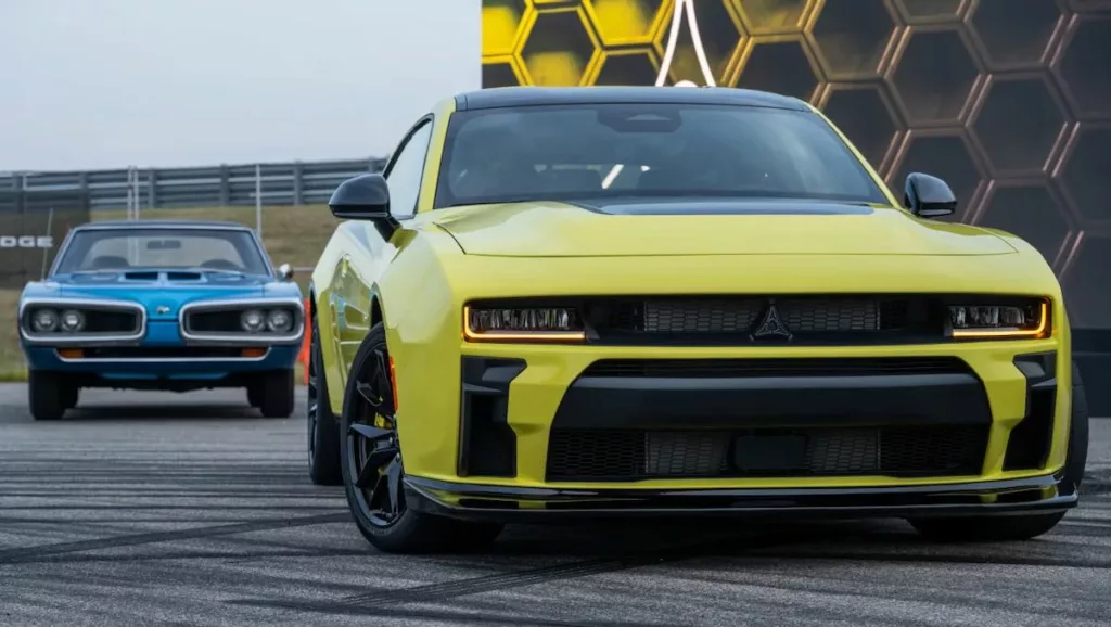 Dodge Charger Super Bee